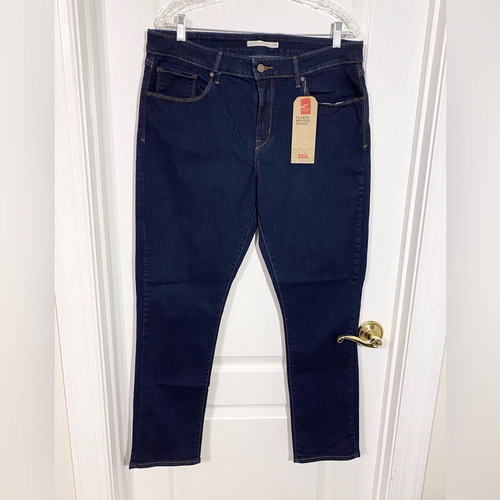Levi’s Sculpt Classic Mid Rise Skinny Jeans Dark Wash Size 18